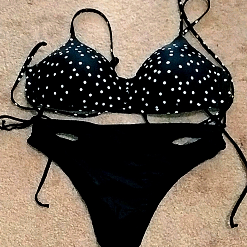 Bathing suit